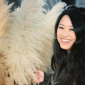 Meet your Posher, Regina